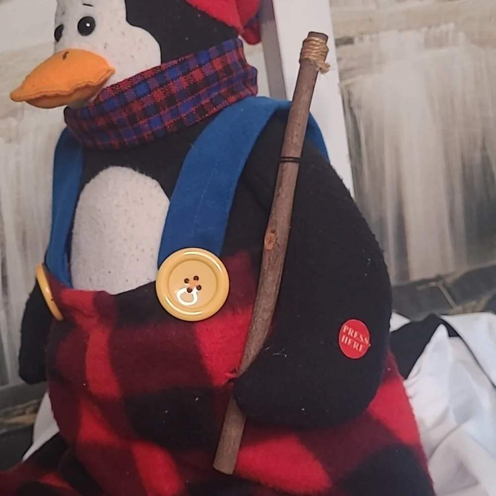 Tender Hearted Collectibles Winter plaid penguin plush holiday decoration